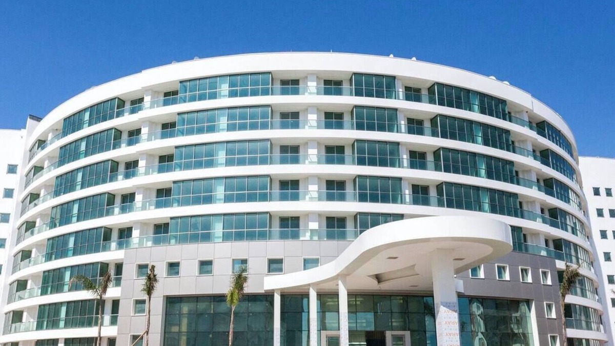 Lara Apartment | Residence with Hotel Grade Services and Great Amenities