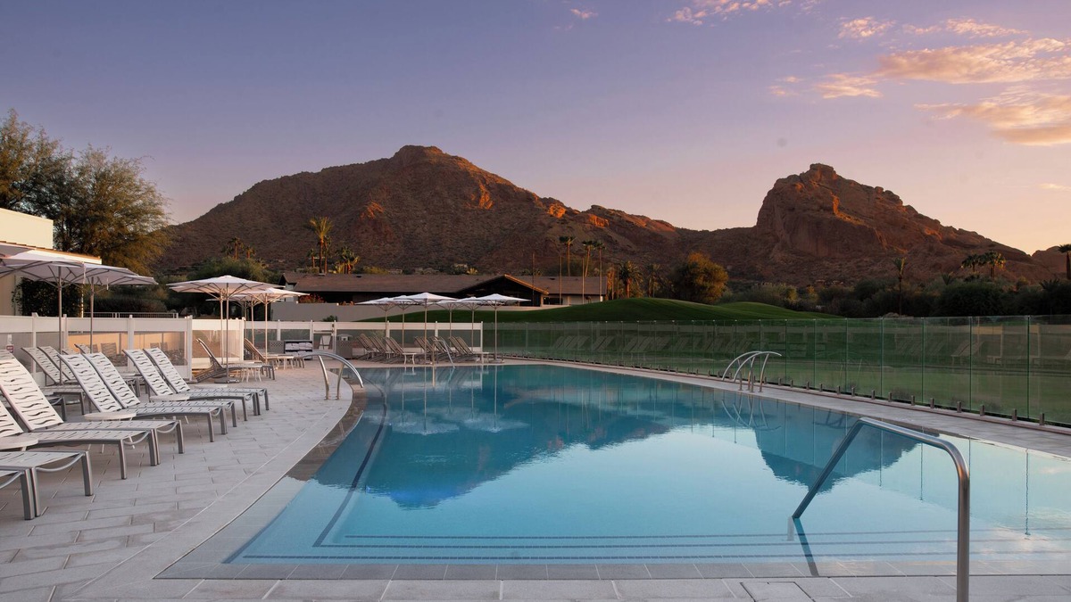 Paradise Valley Hotel | Residences At Mountain Shadows