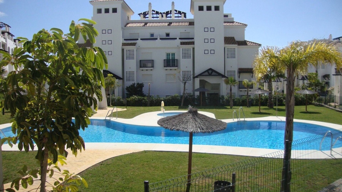 San Luis de Sabinillas Apartment | Residencial Duquesa 2049 Manilva Beach