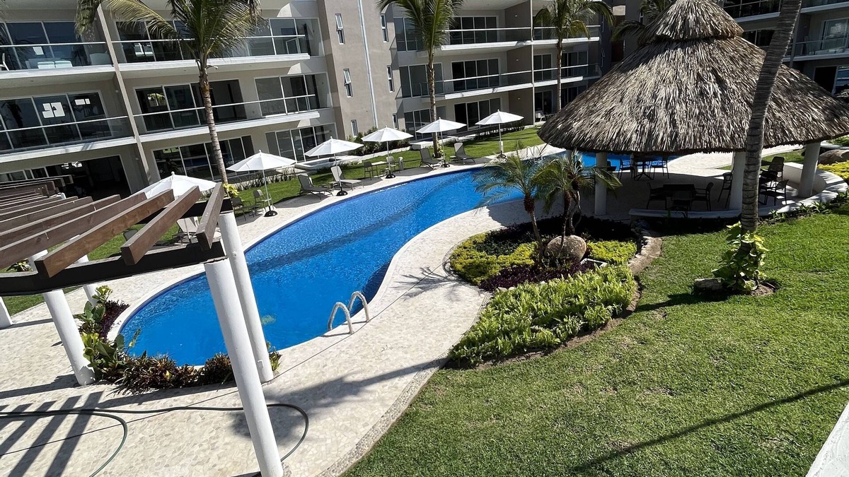 Boulevard Barra Vieja Apartment | Residencial Familiar con Jacuzzi Exclusivo y Playa Privada!