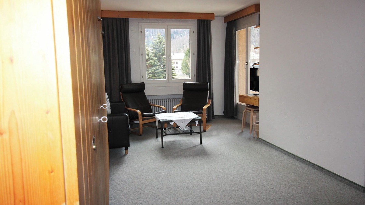 Sils-Maria Apartment | Residenza Lagrev - 2 room flat no. 124 - type 21B - 1st floor - south