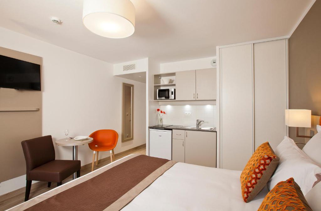 Curial Cambrai Apartment | Residhome Paris Rosa Parks