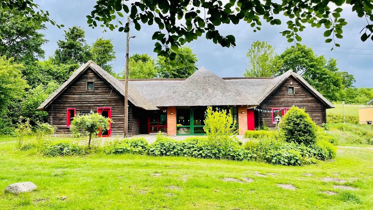 Mustin House | Resilience and pure relaxation! LODGE directly on the lake