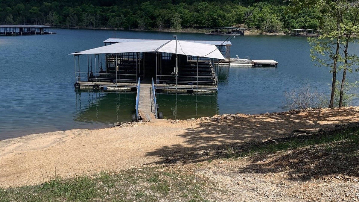Indian Point Condo | Resort 2bdrm condo on Table Rock Lake, by SDC!
