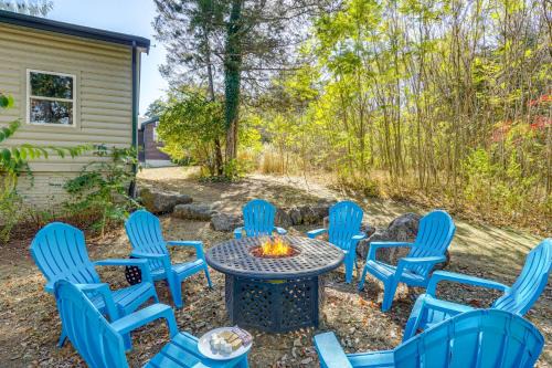 Camdenton House | Resort Amenities and Lake Access Camdenton Retreat