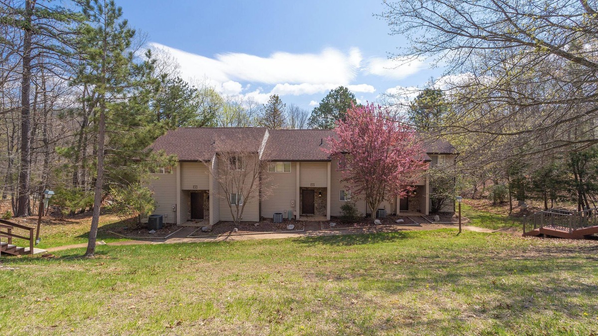 Massanutten House | Resort Amenities, Mountain Views, Sauna!