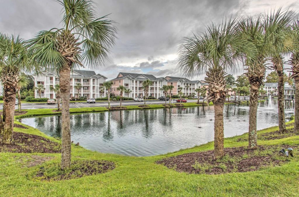 Carolina Forest Apartment | Resort Amenity Access Chic Myrtle Beach Condo!