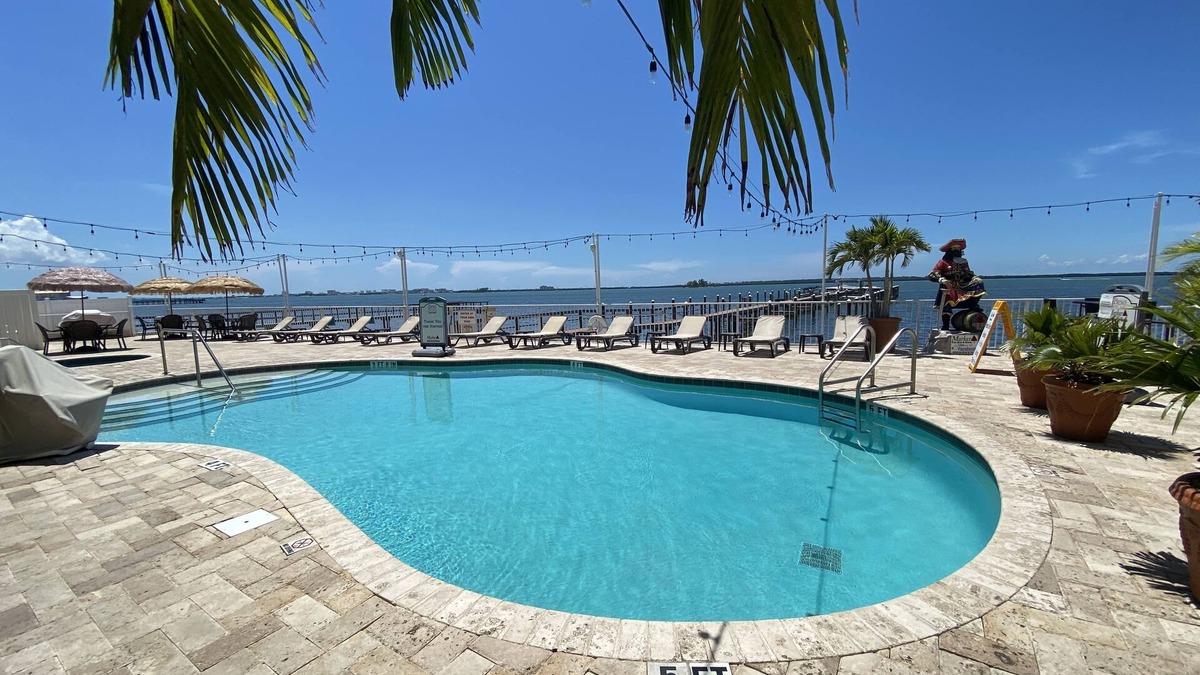 Dunedin Condo | Resort Condo Close To Beaches/Free Bikes