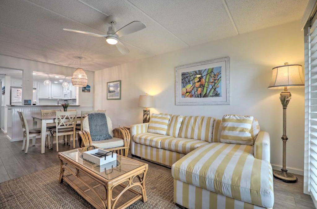 St. Augustine Beach Apartment | Resort Condo Steps to Beach Snowbirds Welcome!