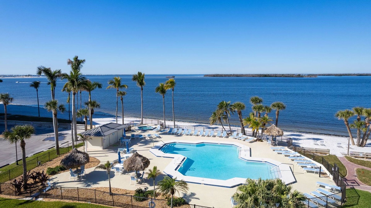 Punta Rassa Condo | Resort Harbour Properties