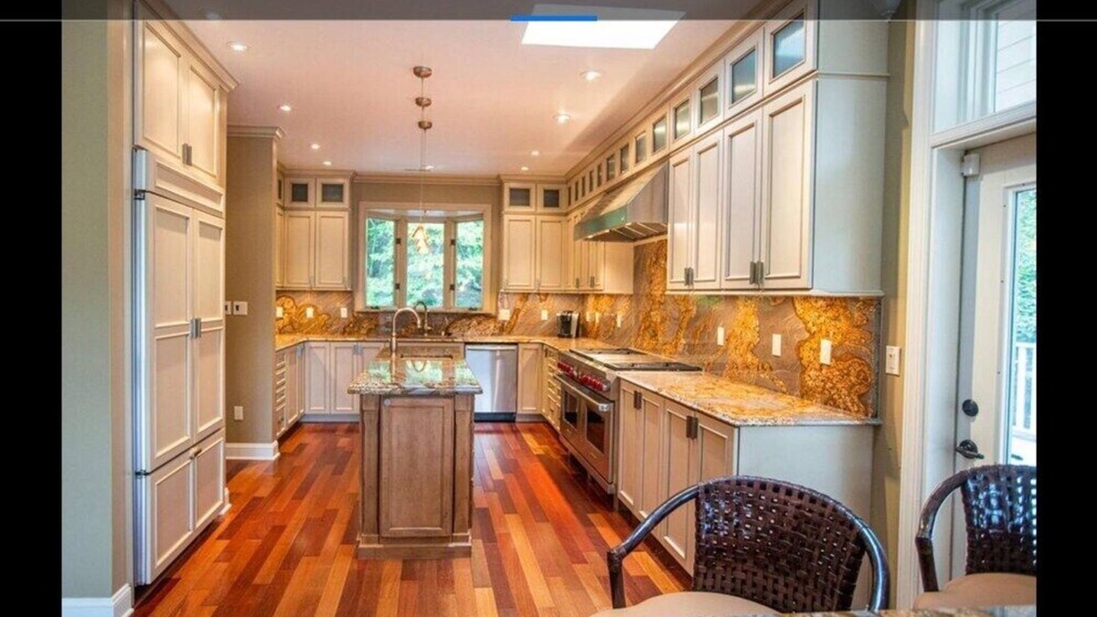 White Sulphur Springs House | Resort Living at its Best - Greenbrier Luxury Home