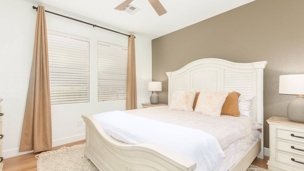 Central Scottsdale House | Resort-like 2BR/2BA townhome in sunny Scottsdale near golf, hike, dine, shop etc
