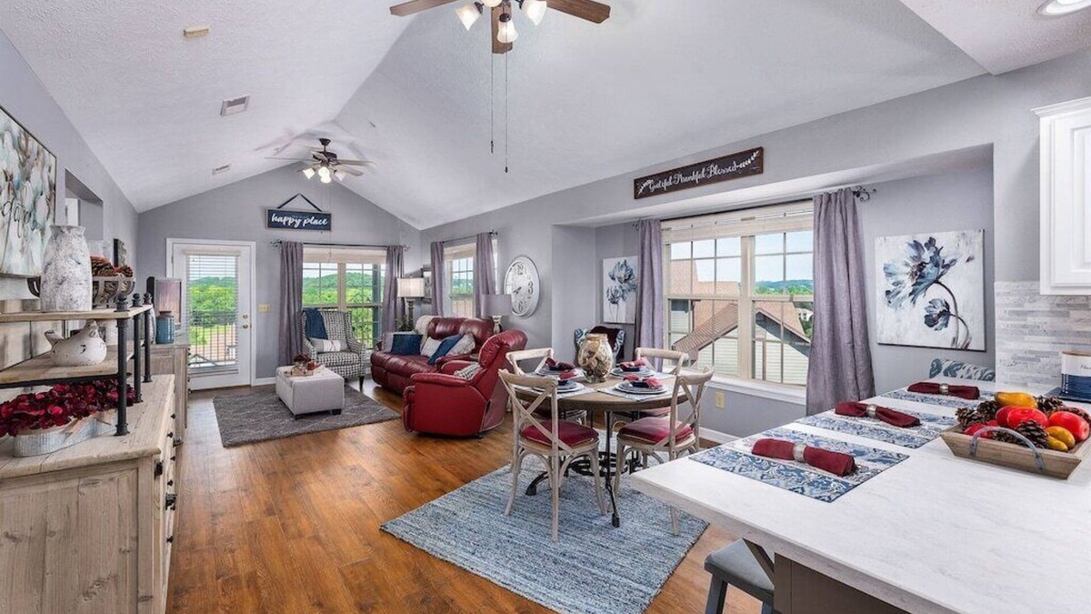 Branson West Condo | Resort Living, 2 miles to Silver Dollar City, Ozark views, resort amenities
