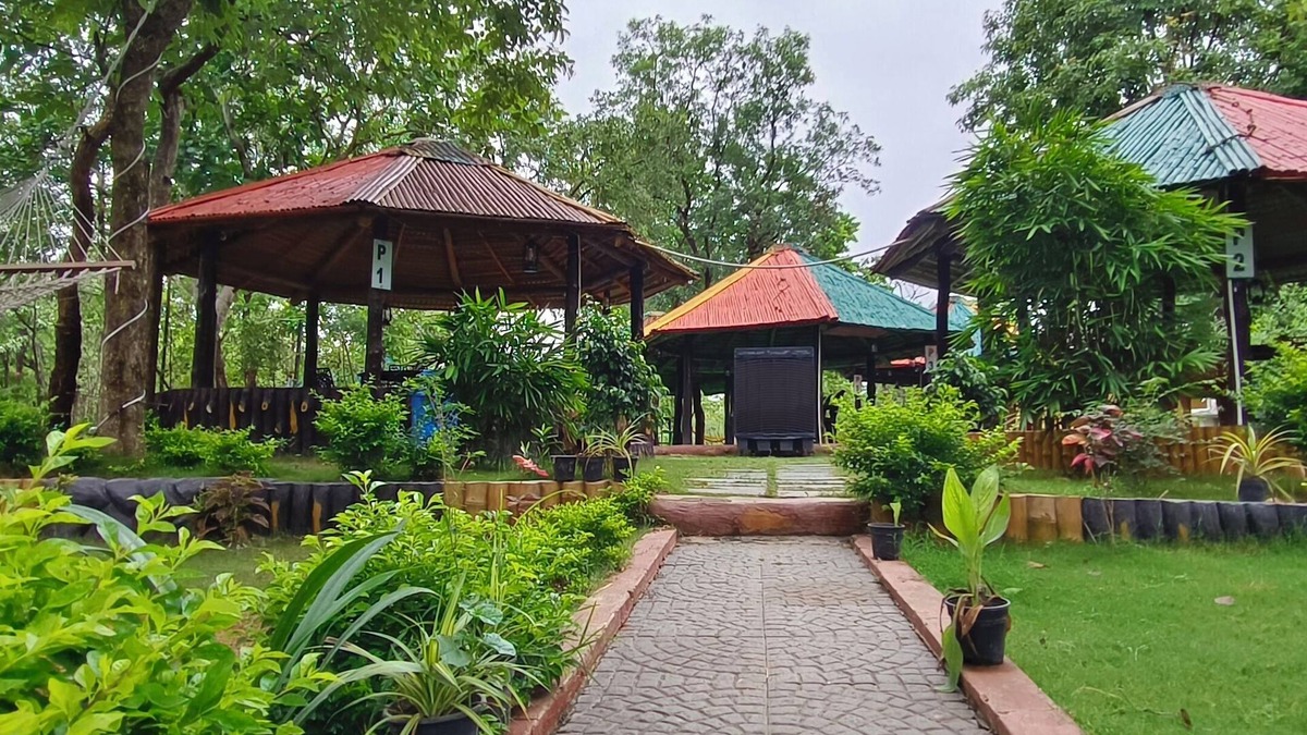 Bindra Nawagarh Hotel | Resort Nature Camp - Jatmai