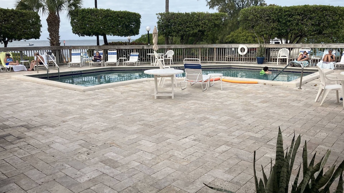 Cross Key Waterways Resort | Resort, New Remodel, Sleeps 8, with Boat Slip, Dock Heated pool, Fully Furnished