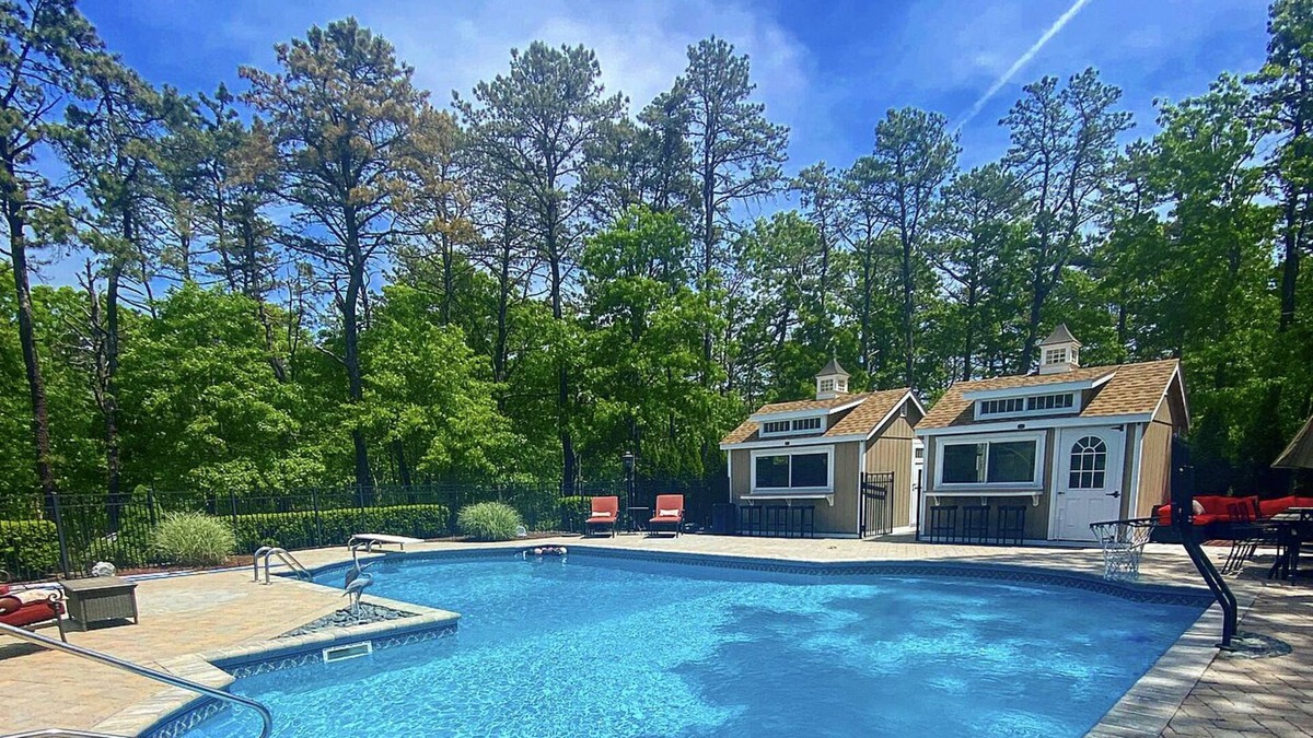 Eastport House | Resort Setting