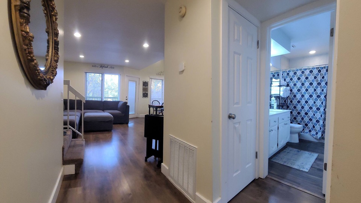 St. George Condo | Resort-Style 2BR 2BA: Indoor/Outdoor Pools, Pickelball, Trails, & more!