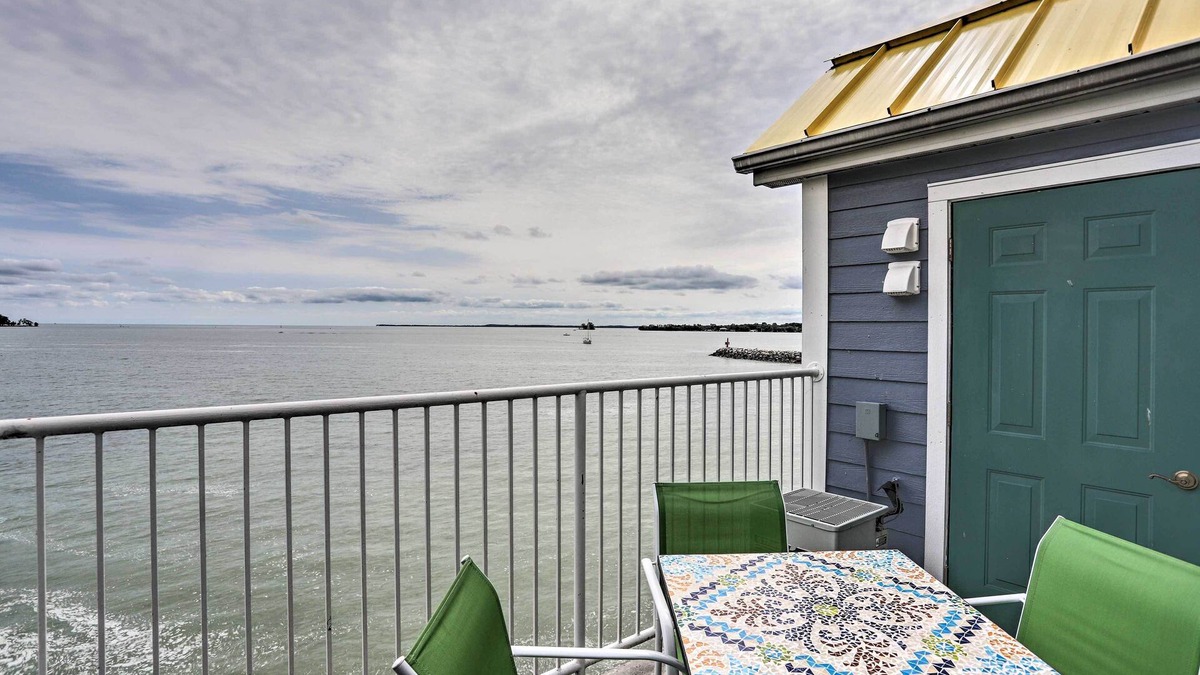 Put-in-Bay Condo | Resort-Style Condo with Lake-View Balcony!