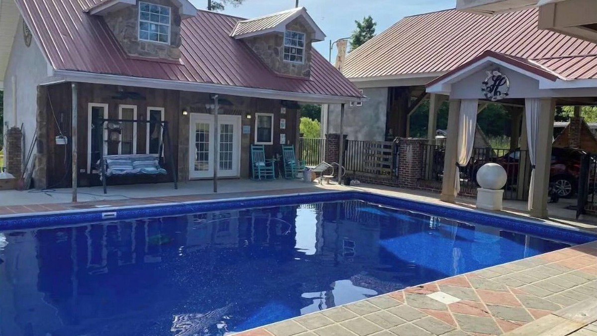 Laurel Cottage | Resort-Style Cottage w/Pool @The House on the Hill