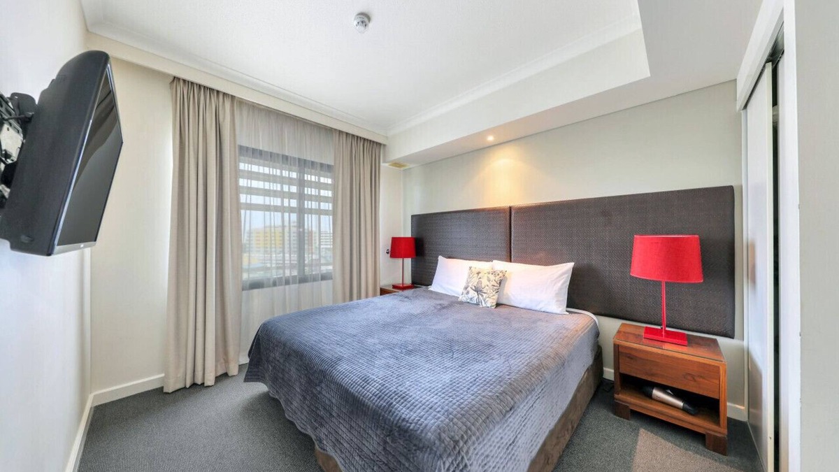 Darwin City Centre Apartment | Resort Style Escape w/King Bed, Pool, Balcony