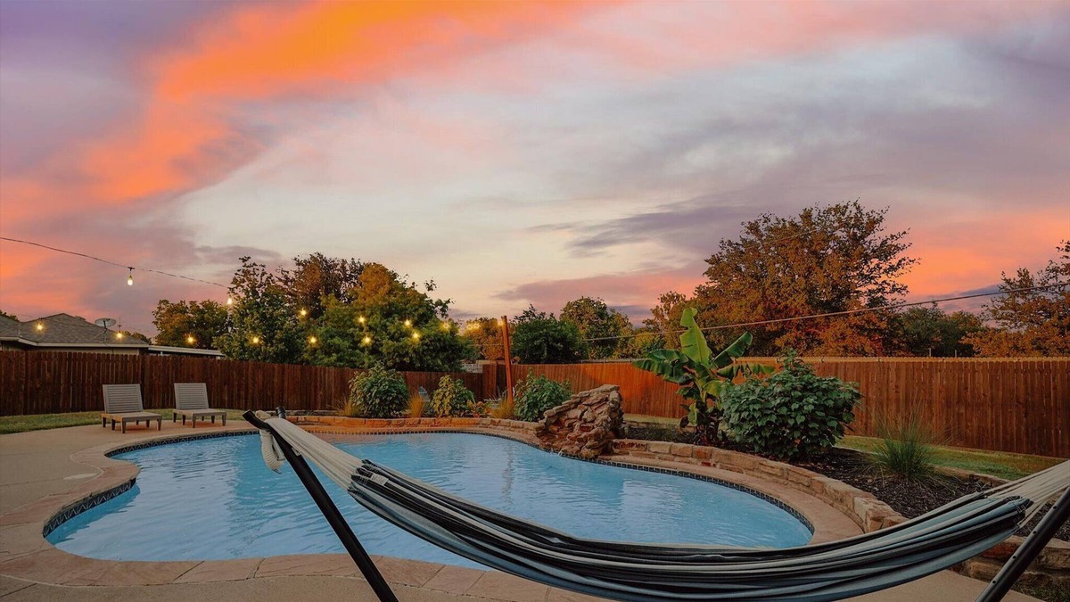 Mesquite House | Resort Style Pool home w/ Cinema, Gaming & Hot Tub