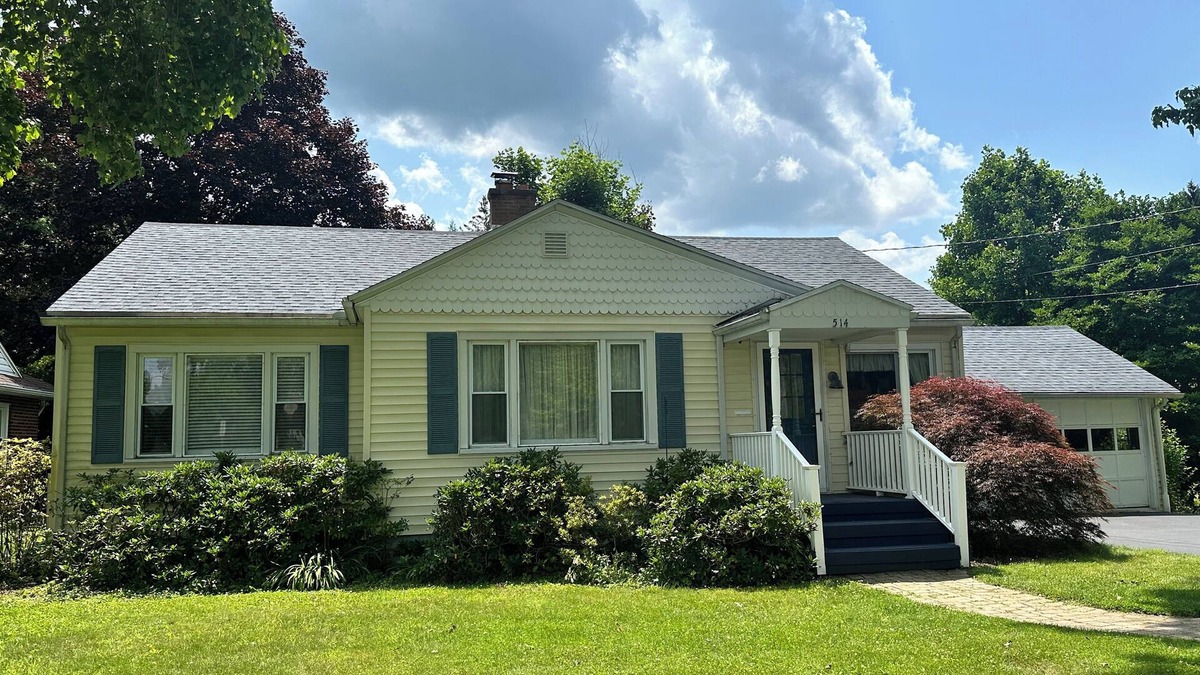 Jamestown House | Rest and Respite-a cozy home to gather in on vacation or be near family at LSS.