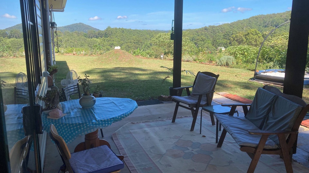 Lillian Rock House | Rest awhile in a unique, rural, peaceful, self contained house - panoramic views