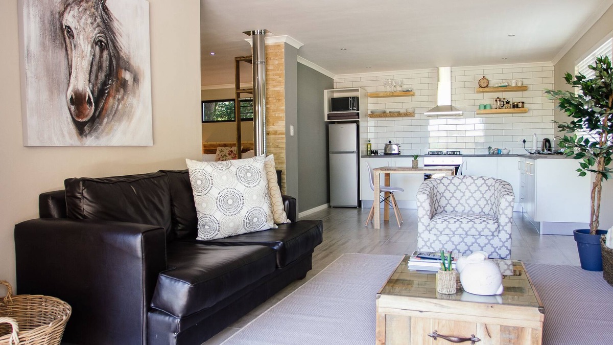 Stellenbosch Cottage | Rest Chabivin Self Catering