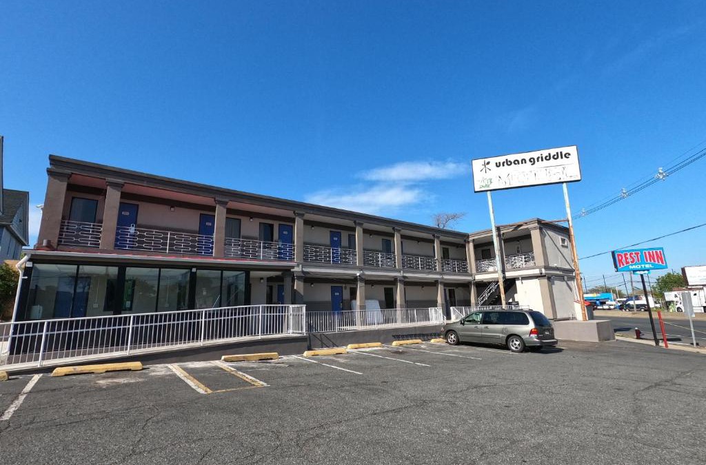 Elizabeth Hotel | Rest Inn - Elizabeth