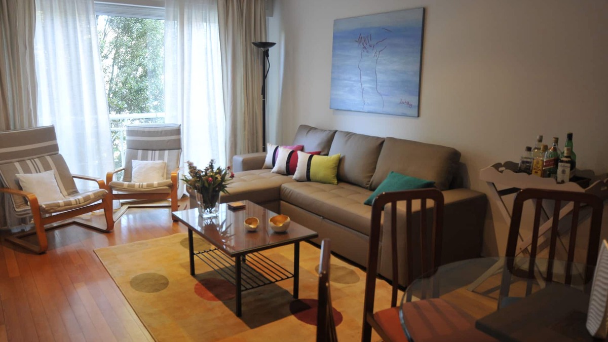 El Ensanche Zona Nuova Condo | Rest of Sar. Spacious, sunny and quiet apartment.