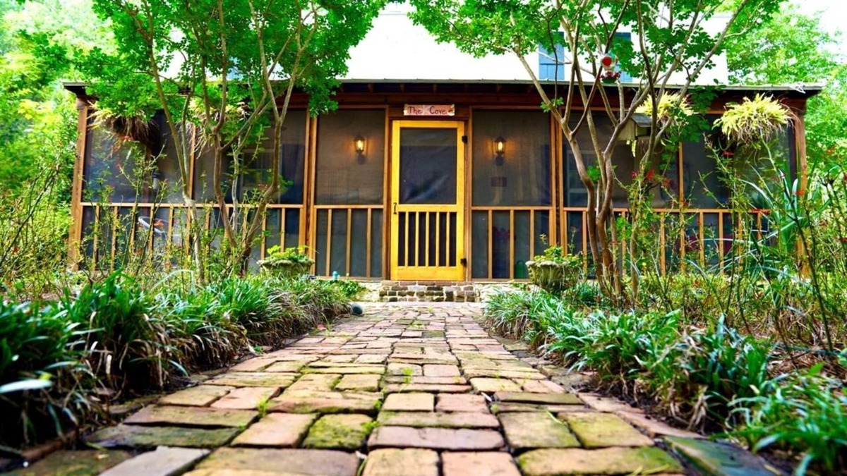 Beaufort Cabin | Rest. Relax. Renew at "The Cove at Coosaw". adorable cabin on 7.7 acres