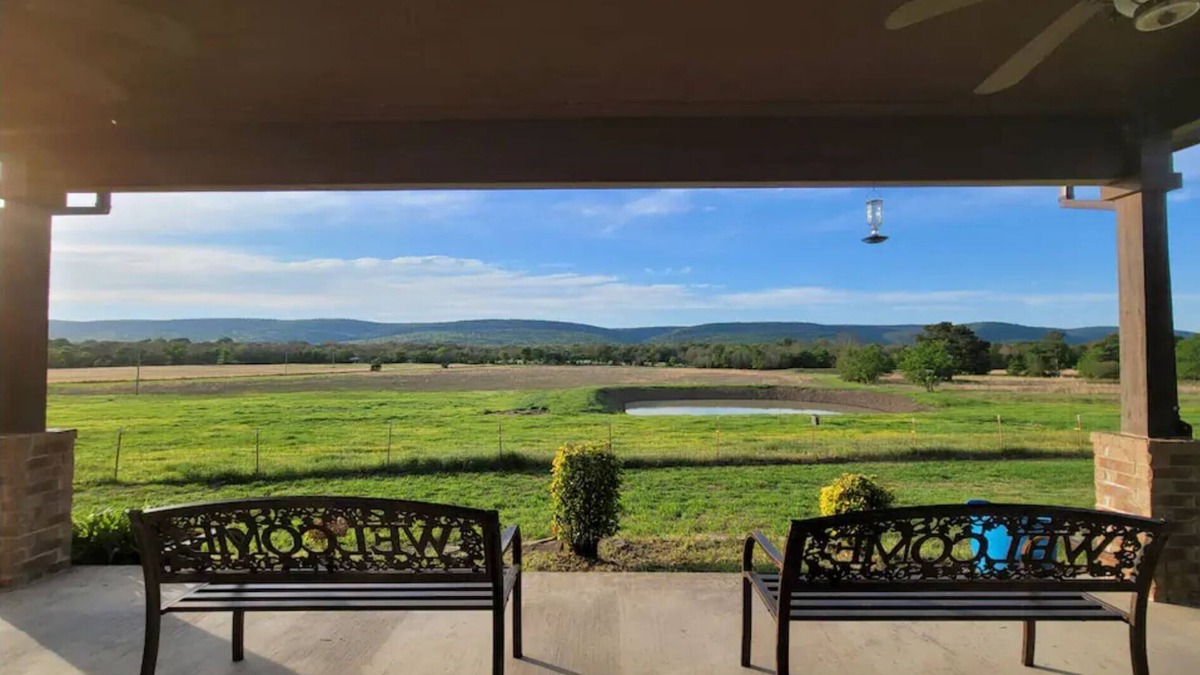 Daisy House | ★Rest & Replenish★ | 10min to Lake | Stunning Mountain Views