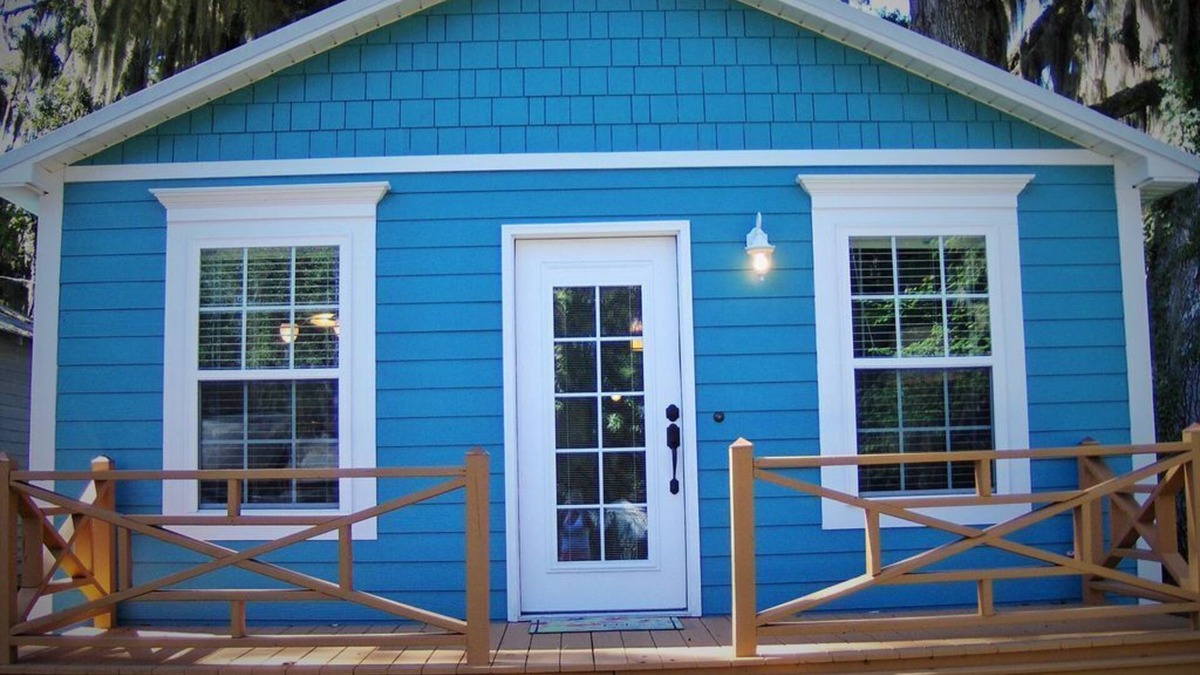 Shellman Bluff House | Restaurant, Boat Marina ,18-Hole Golf Course are nearby this new 2 bedrm 2bath