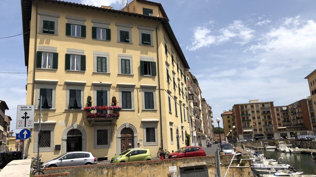 Venezia Nuova Apartment | Restaured apartment with 3 bedrooms in a palazzo next to the port and downtown