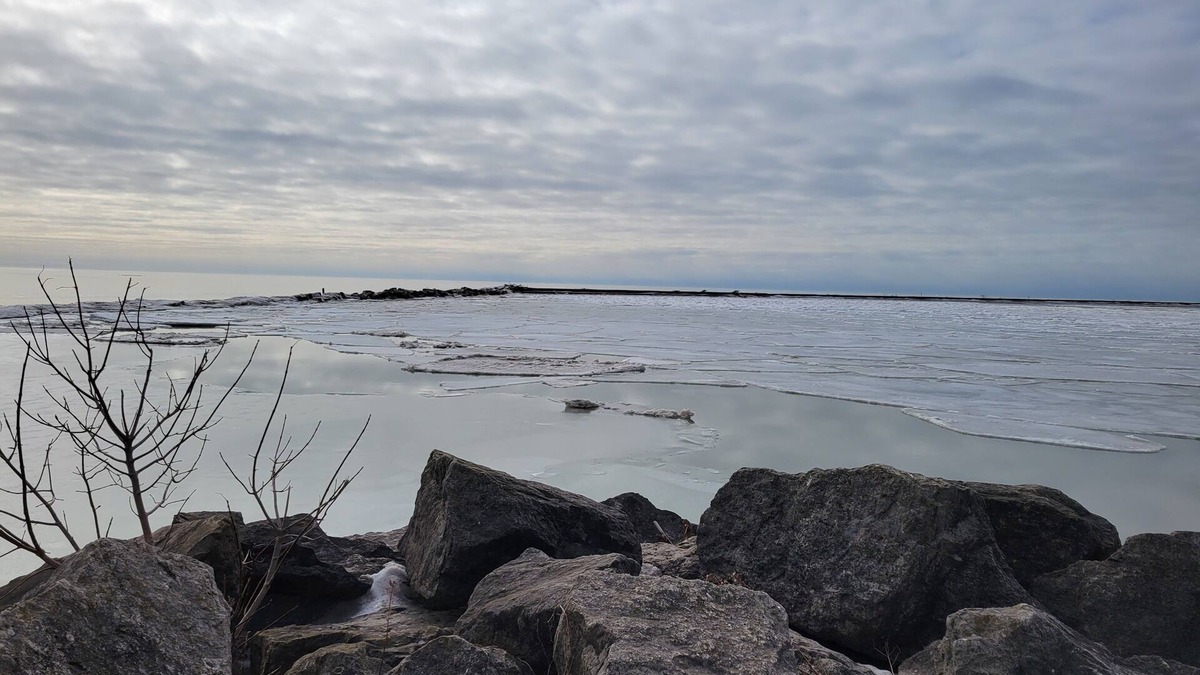 Port Stanley House | Restful Portside Retreat! 2 minute walk to the beach
