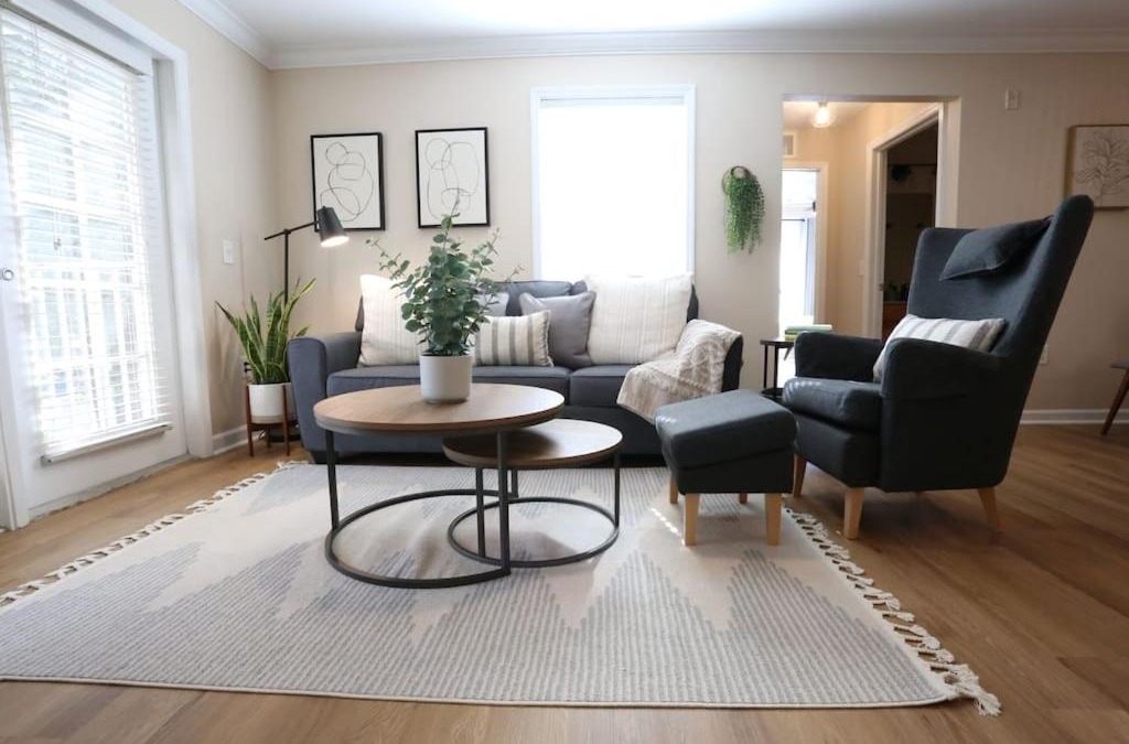 Gainesville House | Restful Refuge 2 BR Boutique Condo w Pool & Gym