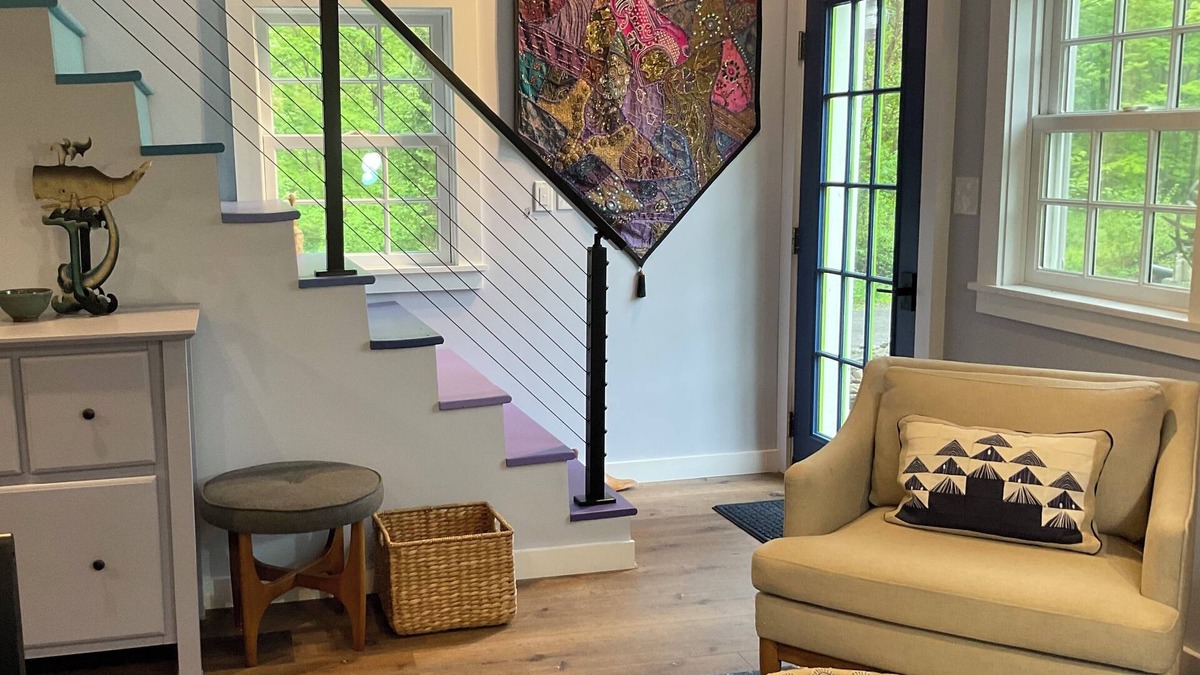 East Haddam Cottage | Resting on an 18 acre farm, this historic cottage is the retreat of your dreams