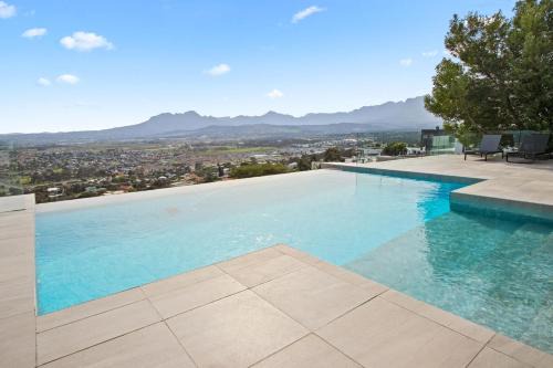 Mountainside House | Restio View 11 by Host Agents
