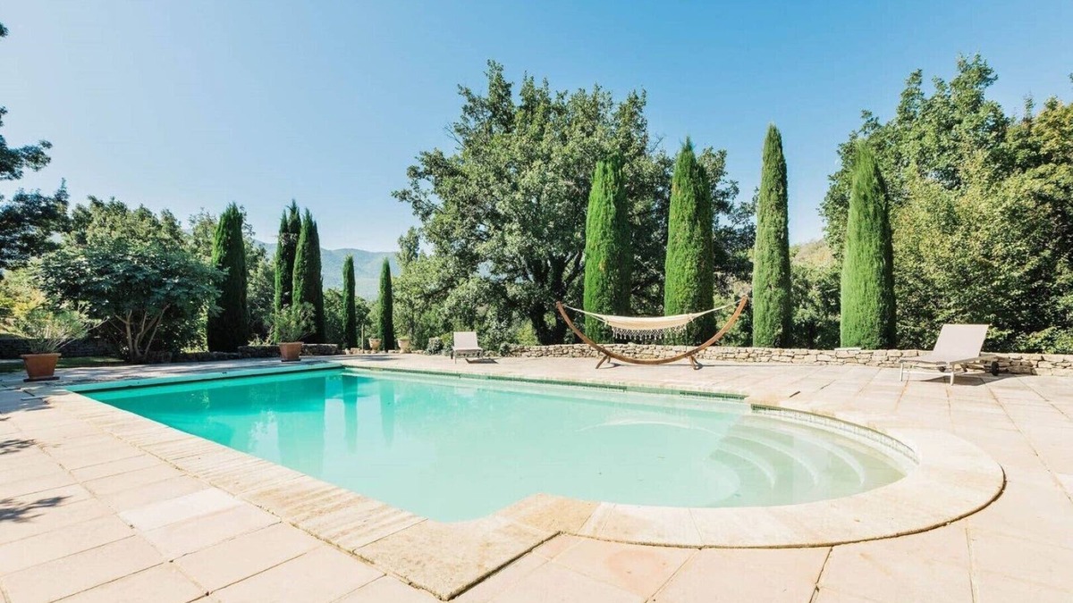 Saint-Martin-de-Castillon House | Restored stone sheepfold Saint Martin de Castillon