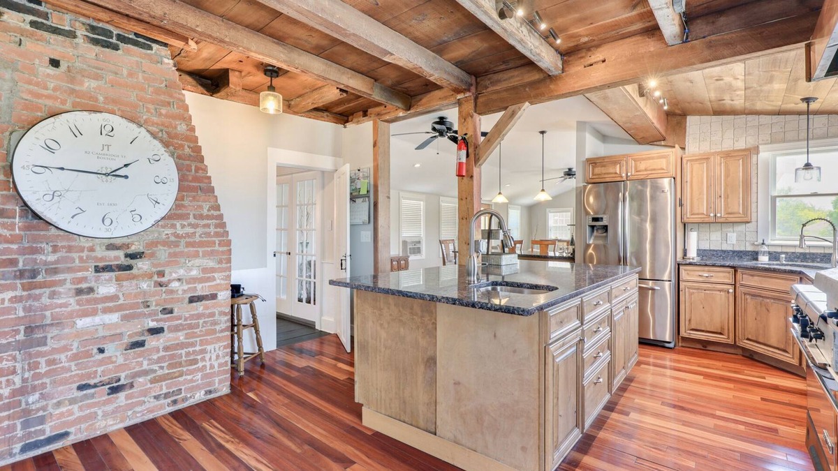 Harwich Port House | Restored 1830s Era Home - Close to Nantucket Sound