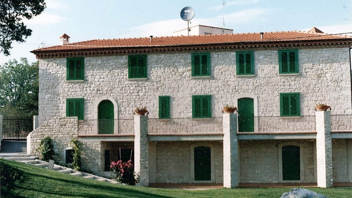 Vinchiaturo House | Restored farmhouse in the Molise countryside
