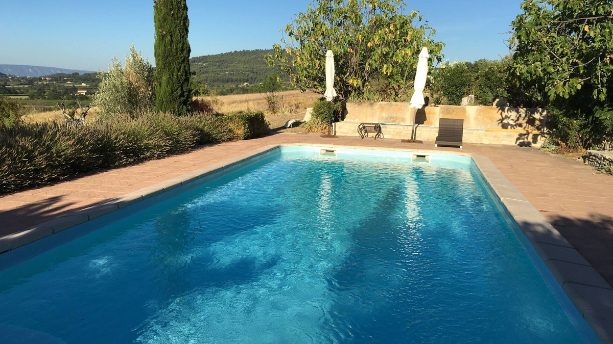 Saint-Saturnin-les-Apt House | Restored old farm house with a lot of charm - let your soul go for a stroll