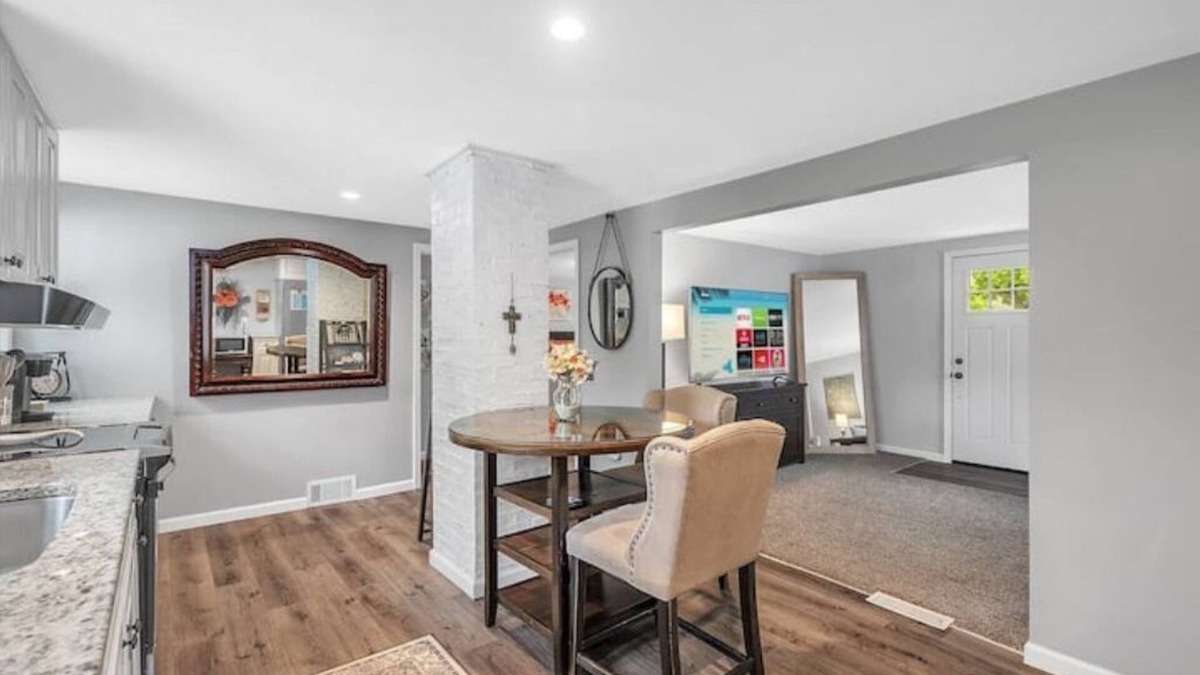 Willoughby House | Retreat at DTW