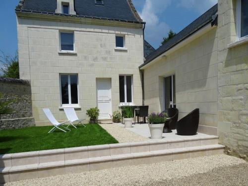 Beaumont-en-Veron House | Retreat in Beaumont-en-Véron