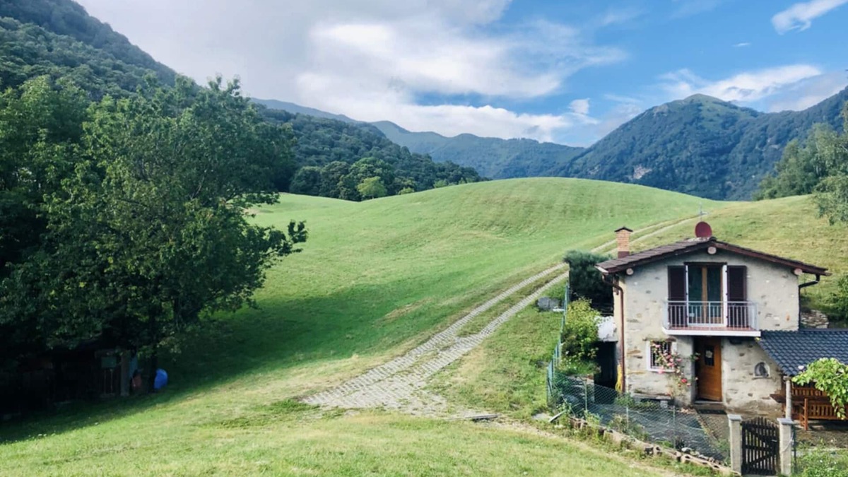 Alto Malcantone Cottage | Retreat in nature:relax, walks, MT trails from the house, fireplace, WIFI