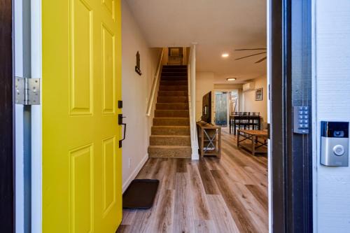 College Hill Apartment | Retreat near UO, Autzen Stadium, Amazon Park (# 1)