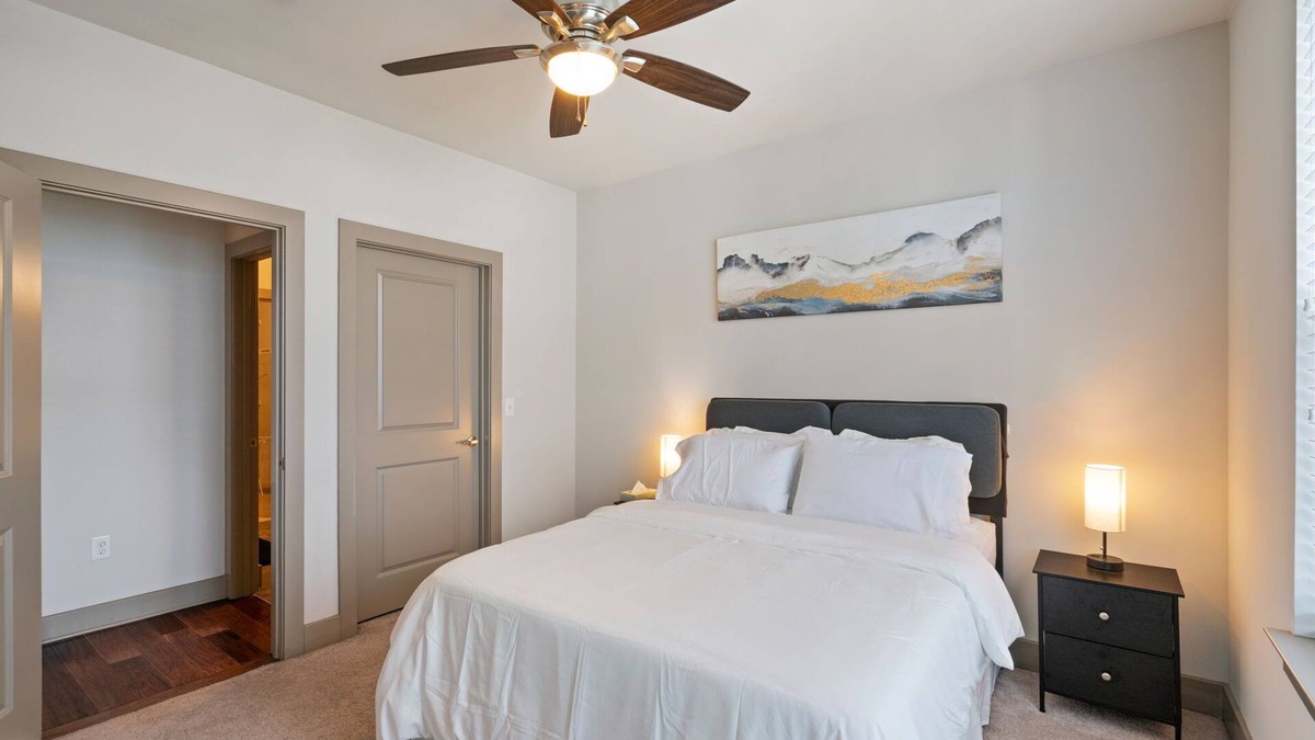 Woodbridge Bed & Breakfast | Retreat | Pool & Gym | Free-Parking