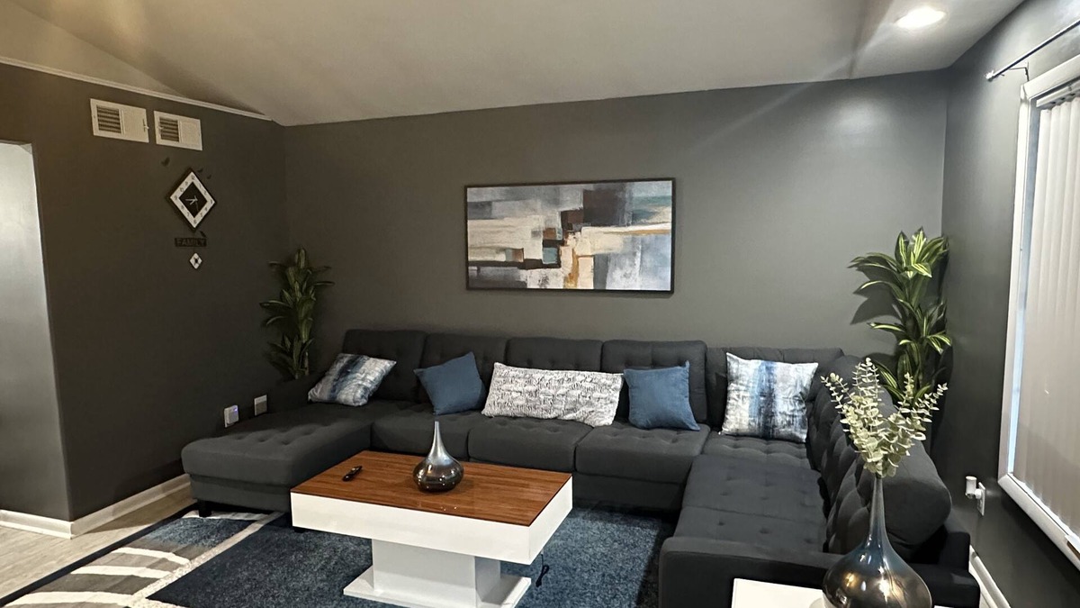 Morgantown House | Retreat to my Beautiful Contemporary Home in the Mountain State