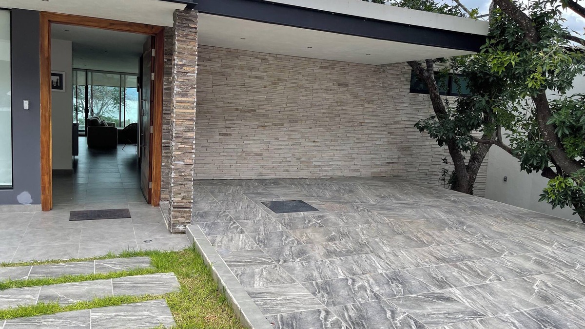 San Juan Cosala House | Retreat to our family-friendly vacation home at Chapala Lake