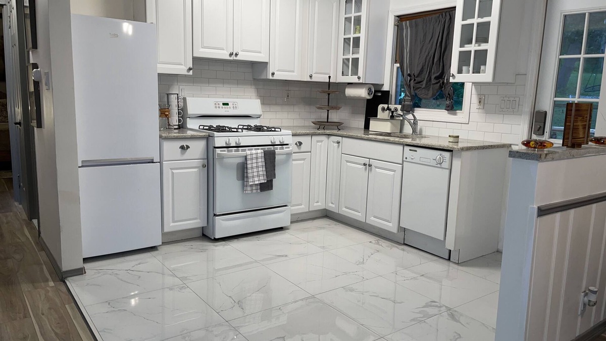 Newburgh Cottage | Retreat to Tranquil Cottage 65 Min from NYC - Onsite Parking, Pet-Friendly